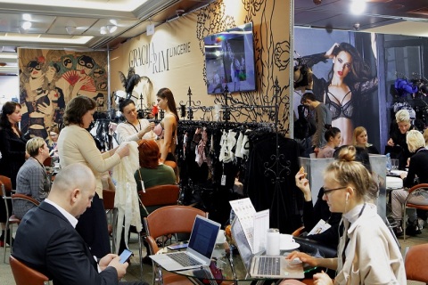 俄罗斯莫斯科内衣展览会展会现场图片