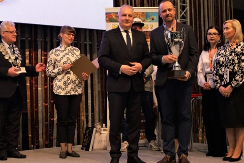 波兰琥珀及珠宝展览会展会现场图片