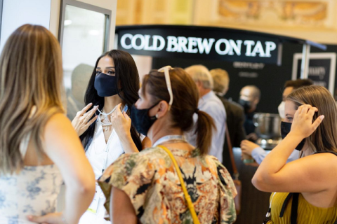 美国拉斯维加斯珠宝钟表展览会展会现场图片