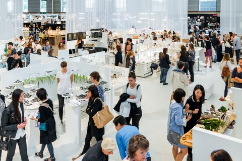 法国巴黎珠宝钟表展览会展会现场图片