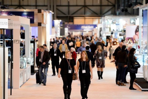 中东阿布扎比珠宝钟表展览会展会现场图片