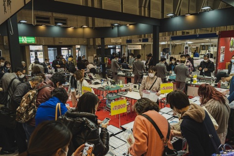 日本东京珠宝展览会展会现场图片