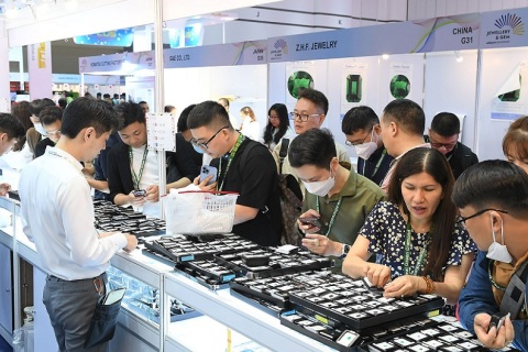 泰国曼谷珠宝展览会JGAB展会现场图片