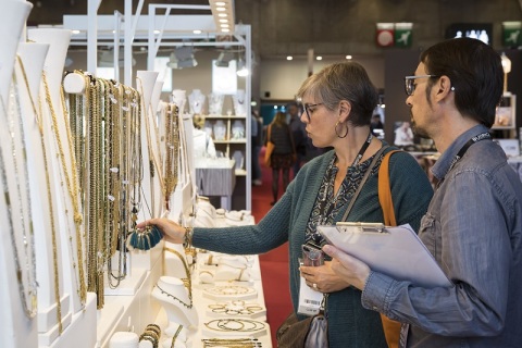 法国巴黎珠宝钟表展览会展会现场图片