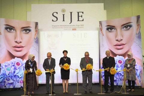 新加坡珠宝展览会 展会现场图片