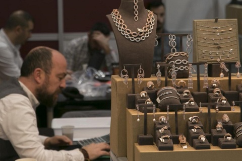 西班牙马德里时尚珠宝及钟表展览会展会现场图片