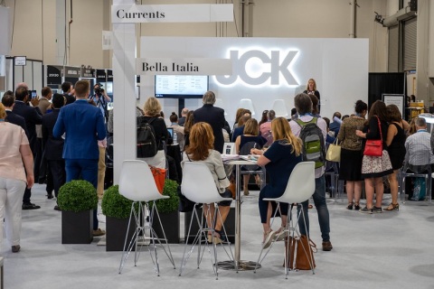 美国拉斯维加斯珠宝钟表展览会展会现场图片