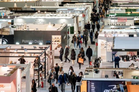 意大利米兰鞋类展览会展会现场图片