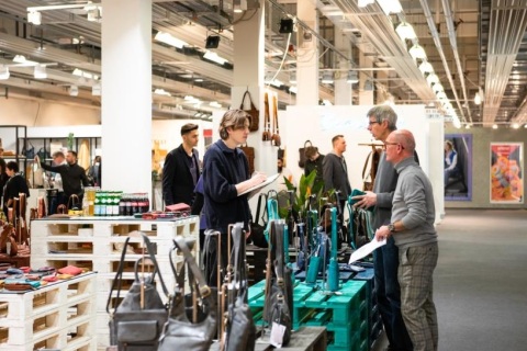 德国奥芬巴赫箱包皮具展秋季展会现场图片