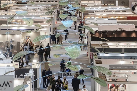 意大利米兰箱包皮具展览会展会现场图片