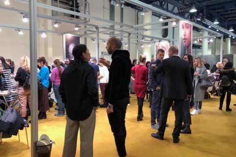 俄罗斯莫斯科鞋及箱包展览会展会现场图片