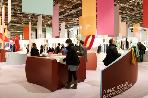 法国巴黎皮革展览会展会现场图片