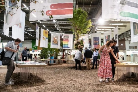 法国巴黎皮革展览会展会现场图片