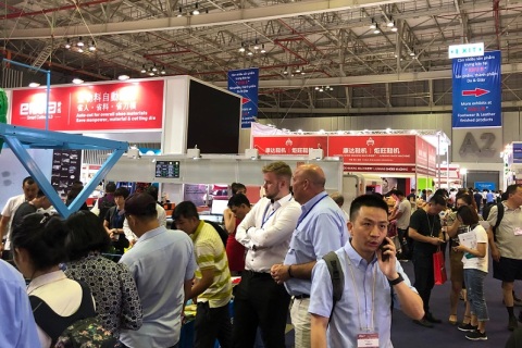 越南胡志明皮革及鞋机鞋材展览会展会现场图片