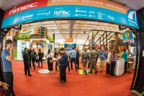 巴西新汉堡皮革、鞋材、制革制鞋机械设备展览会展会现场图片