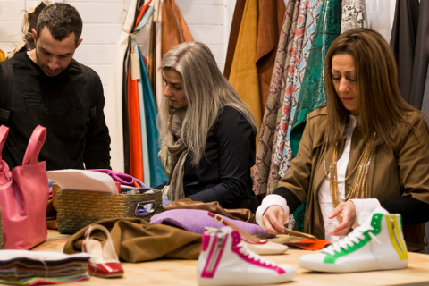 意大利米兰琳琅沛丽皮革展览会展会现场图片