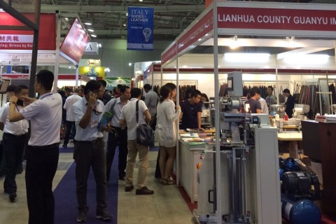 越南胡志明皮革及鞋机鞋材展览会展会现场图片