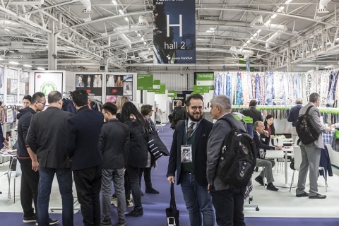 法国巴黎皮革展览会展会现场图片