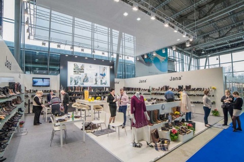 俄罗斯欧洲鞋首发系列展览会展会现场图片