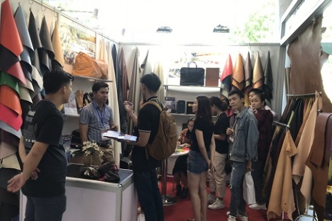 越南河内鞋类、皮革制成品、鞋材鞋机展览会展会现场图片