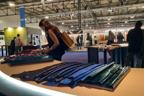 意大利米兰琳琅沛丽皮革展览会展会现场图片