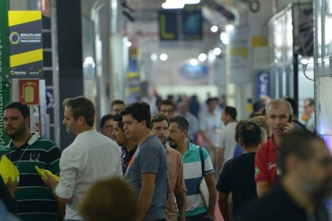 巴西新汉堡皮革、鞋材、制革制鞋机械设备展览会展会现场图片