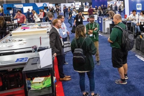 美国产业用布及纺织品展览会展会现场图片