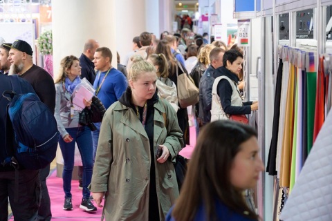俄罗斯莫斯科纺织面料家纺展览会展会现场图片