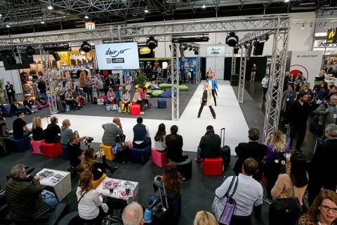 美国高点家纺展览会展会现场图片