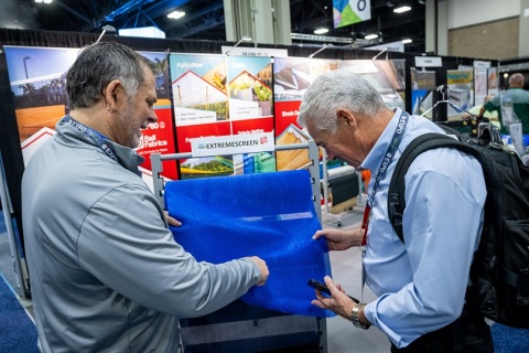 美国产业用布及纺织品展览会展会现场图片