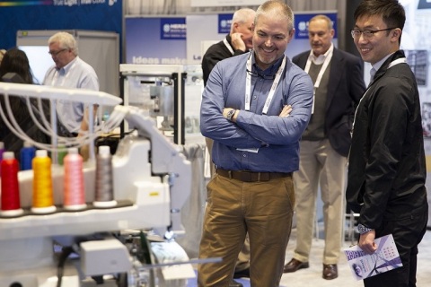 美国产业用布及纺织品展览会展会现场图片