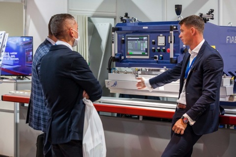 俄罗斯莫斯科无纺布及非织造展览会展会现场图片