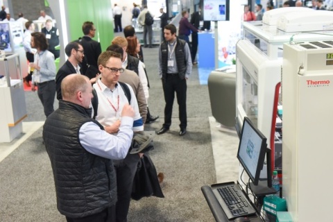 美国实验室及临床医疗展览会展会现场图片