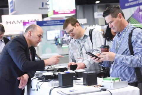 美国实验室及临床医疗展览会展会现场图片