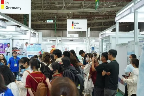 越南胡志明分析生化及实验室设备展览会展会现场图片