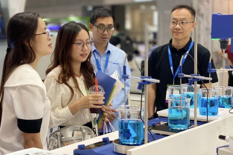 越南胡志明分析生化及实验室设备展览会展会现场图片
