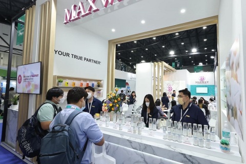 马来西亚亚洲制药原料展览会展会现场图片