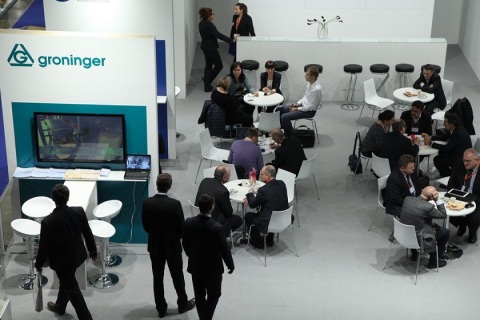 俄罗斯制药原料及制药机械展览会展会现场图片