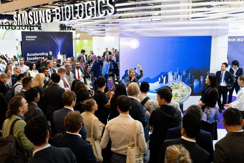 德国世界制药原料展览会展会现场图片