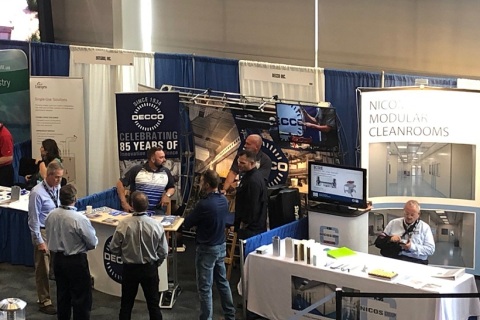 新加坡制药会议及展览会展会现场图片