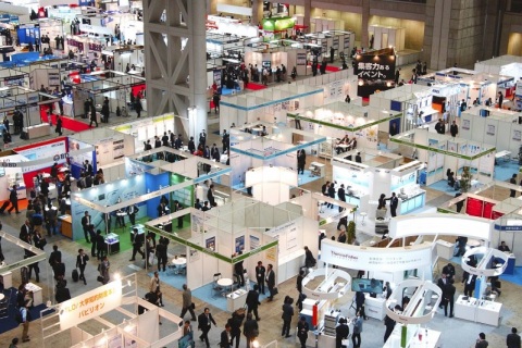 日本东京制药原料展览会展会现场图片