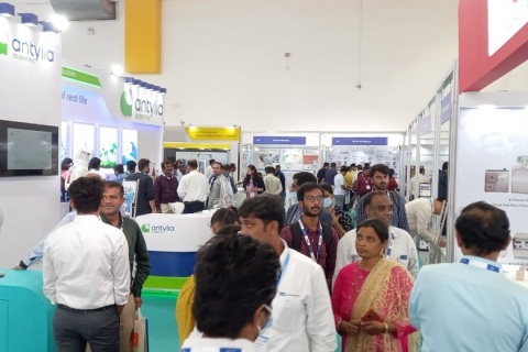 印度实验室仪器及分析生物展展会现场图片