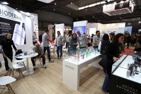 西班牙医药医美保健品展-欧洲制药及辅助药物大会展会现场图片