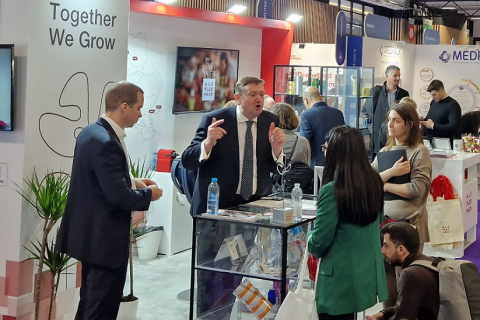 法国巴黎制药包装展览会展会现场图片