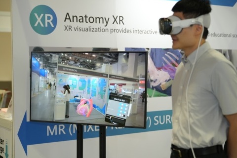 新加坡亚洲医疗器械制造展览会展会现场图片