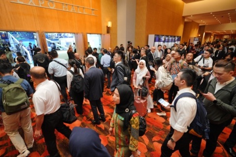 新加坡亚洲医疗器械制造展览会展会现场图片