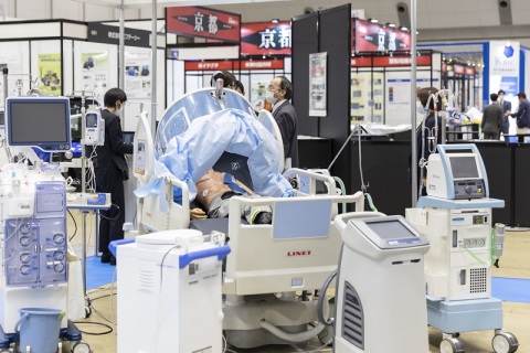 日本东京医疗器械设计与制造技术展览会展会现场图片