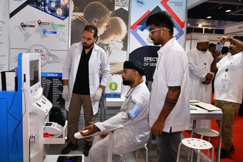 中东阿曼医疗器械展览会展会现场图片