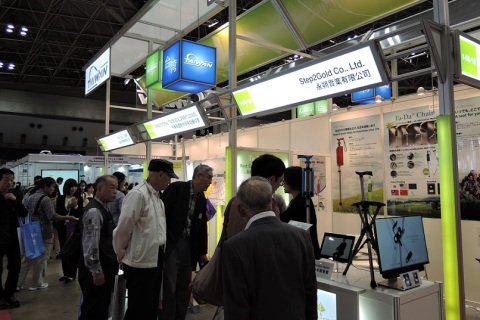 日本东京福祉老年人康复设备展览会展会现场图片