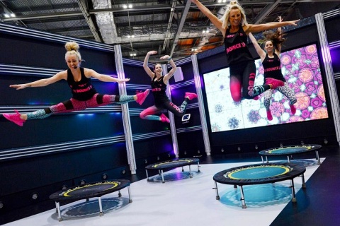 英国伦敦健身器材康复用品展览会展会现场图片